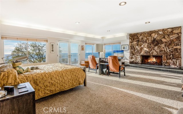 Master Bedroom / Panoramic Ocean View