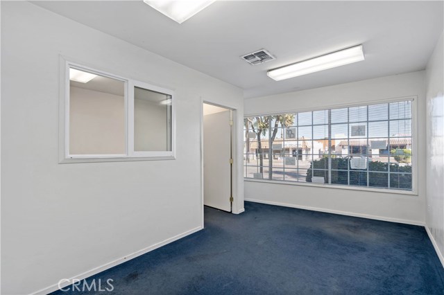 Valley, 92025, ,Commercial,For Sale,Valley,SW20155378