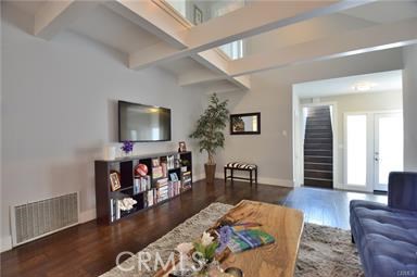 647 7th Street, Hermosa Beach, California 90254, 4 Bedrooms Bedrooms, ,2 BathroomsBathrooms,Residential,Sold,7th,SB20197582