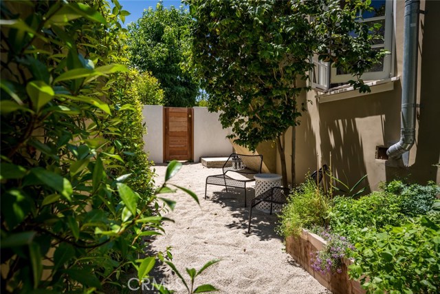 1407 23rd Street, Manhattan Beach, California 90266, 4 Bedrooms Bedrooms, ,2 BathroomsBathrooms,Residential,Sold,23rd,SB17168172