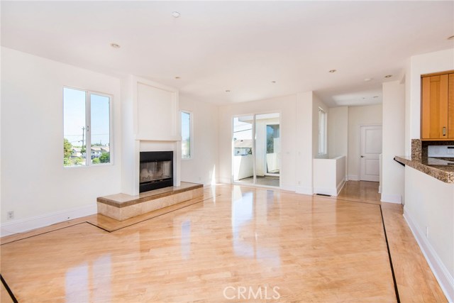 222 Prospect Avenue, Redondo Beach, California 90277, 3 Bedrooms Bedrooms, ,3 BathroomsBathrooms,Residential,Sold,Prospect,SB18229274