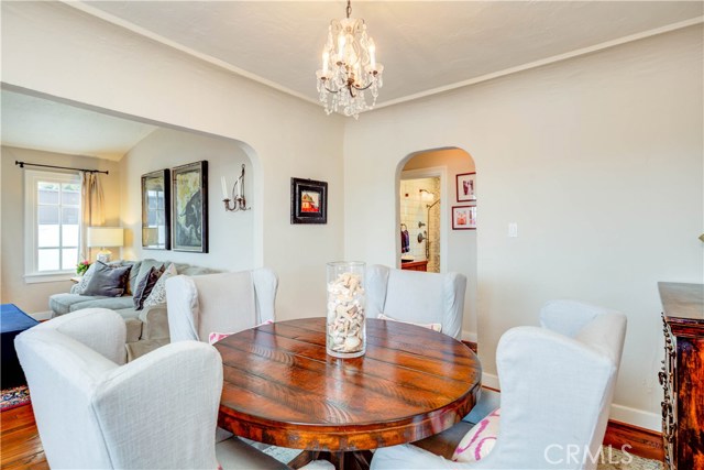 1236 3rd Street, Hermosa Beach, California 90254, 2 Bedrooms Bedrooms, ,Residential,Sold,3rd,SB19113677