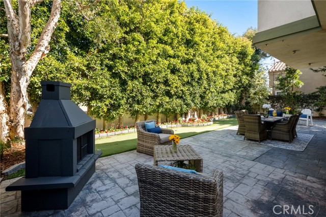 2108 Harkness Street, Manhattan Beach, California 90266, 5 Bedrooms Bedrooms, ,2 BathroomsBathrooms,Residential,Sold,Harkness,SB21039202