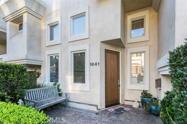 Front entrance and patio/sitting area