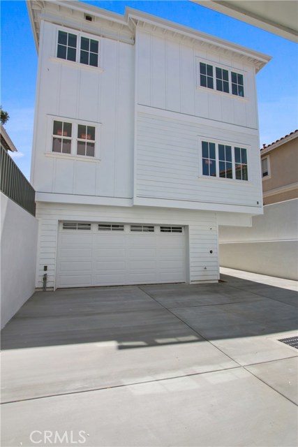 REAR GARAGE AND BACK OF #A