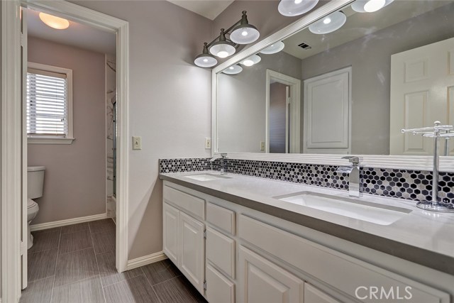1406 Rindge Lane, Redondo Beach, California 90278, 4 Bedrooms Bedrooms, ,2 BathroomsBathrooms,Residential,Sold,Rindge,SB19002197