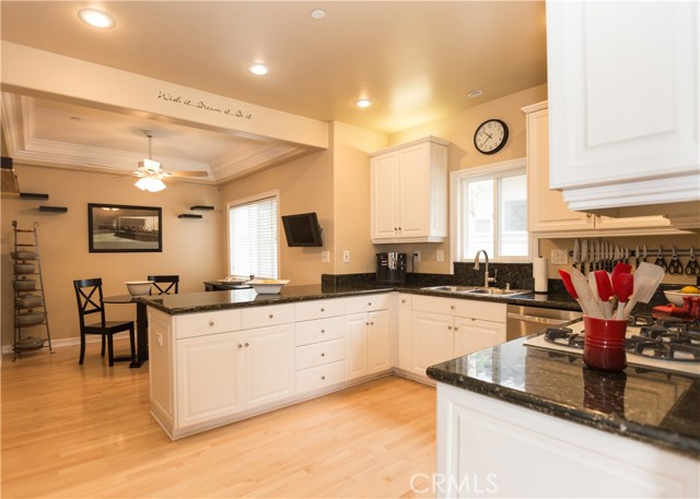 2408 Phelan Lane, Redondo Beach, California 90278, 4 Bedrooms Bedrooms, ,2 BathroomsBathrooms,Residential,Sold,Phelan,SB18173399