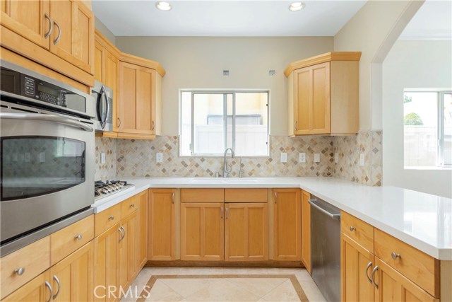 2203 Nelson Avenue, Redondo Beach, California 90278, 4 Bedrooms Bedrooms, ,3 BathroomsBathrooms,Residential,Sold,Nelson,SB20114664