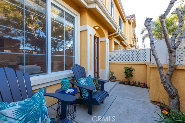 317 Garnet Street, Redondo Beach, California 90277, 4 Bedrooms Bedrooms, ,2 BathroomsBathrooms,Residential,Sold,Garnet,SB20020819