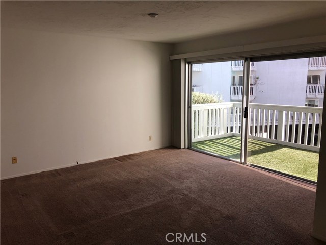 610 The Village, Redondo Beach, California 90277, 1 Bedroom Bedrooms, ,1 BathroomBathrooms,Residential,Sold,The Village,SB19252588