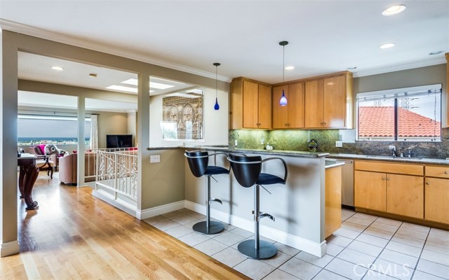 831 Maria Avenue, Redondo Beach, California 90277, 3 Bedrooms Bedrooms, ,3 BathroomsBathrooms,Residential,Sold,Maria,SB17115369