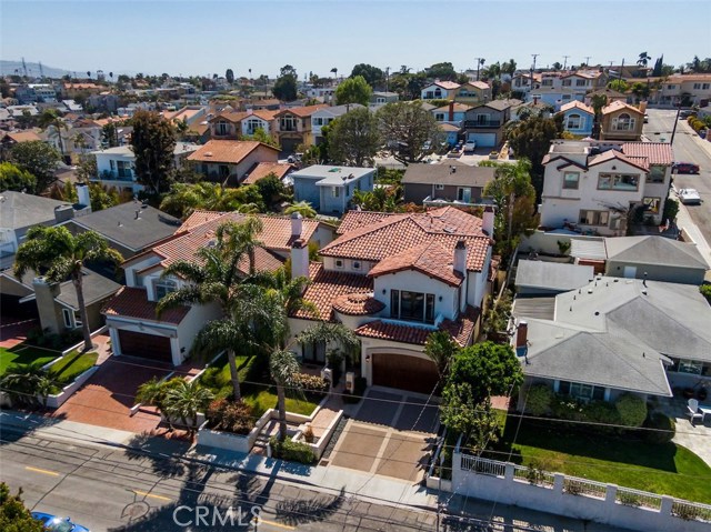 1121 Goodman Avenue, Redondo Beach, California 90278, 5 Bedrooms Bedrooms, ,4 BathroomsBathrooms,Residential,Sold,Goodman,PV19118015