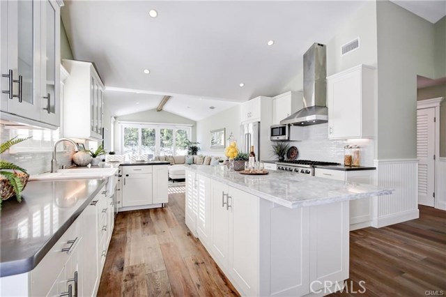 1409 Wendy Way, Manhattan Beach, California 90266, 3 Bedrooms Bedrooms, ,1 BathroomBathrooms,Residential,Sold,Wendy,SB21000396