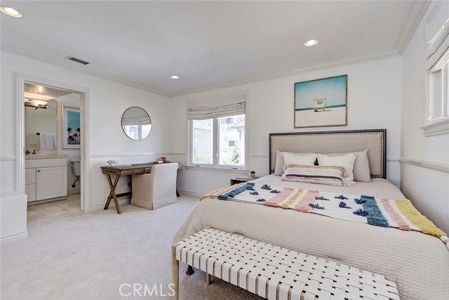 449 26th Street, Manhattan Beach, California 90266, 5 Bedrooms Bedrooms, ,4 BathroomsBathrooms,Residential,Sold,26th,SB20164574