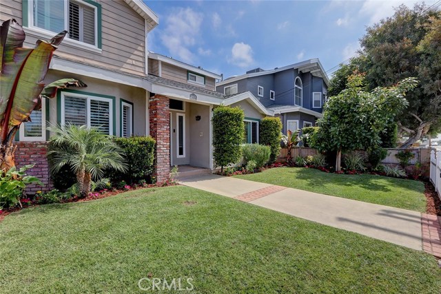 2011 Dufour Avenue, Redondo Beach, California 90278, 3 Bedrooms Bedrooms, ,2 BathroomsBathrooms,Residential,Sold,Dufour,SB19170584