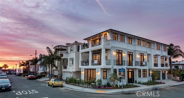 81 Morningside Drive, Manhattan Beach, California 90266, 5 Bedrooms Bedrooms, ,4 BathroomsBathrooms,Residential,Sold,Morningside,SB19028604