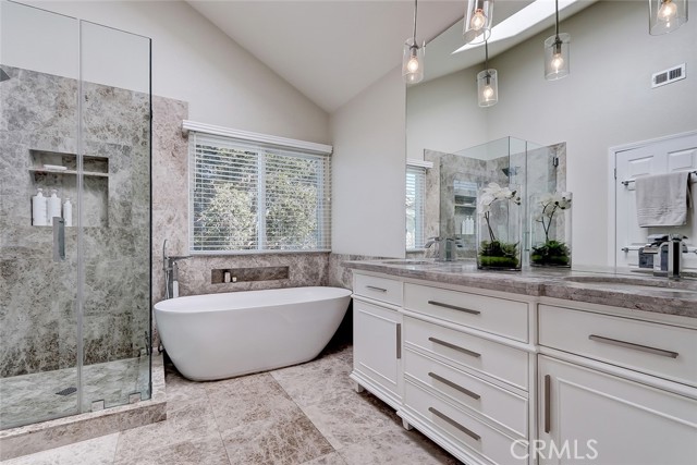 2413 Harriman Lane, Redondo Beach, California 90278, 3 Bedrooms Bedrooms, ,1 BathroomBathrooms,Residential,Sold,Harriman,SB21054832