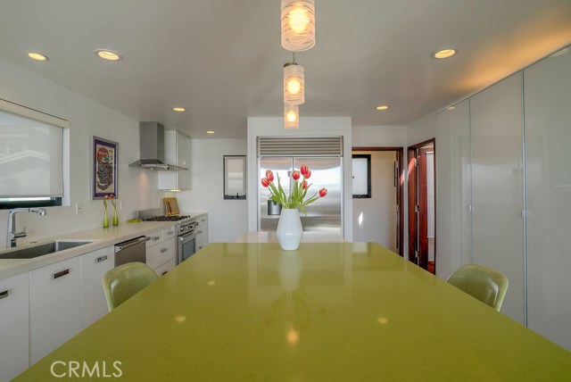 1504 Monterey, Hermosa Beach, California 90254, 3 Bedrooms Bedrooms, ,3 BathroomsBathrooms,Residential,Sold,Monterey,SB18059436