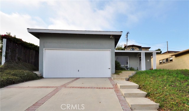 1347 Curtis Avenue, Manhattan Beach, California 90266, 4 Bedrooms Bedrooms, ,2 BathroomsBathrooms,Residential,Sold,Curtis,SB17141400