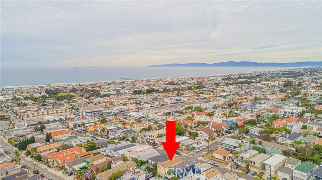 1002 3rd Street, Hermosa Beach, California 90254, 3 Bedrooms Bedrooms, ,2 BathroomsBathrooms,Residential,Sold,3rd,SB21012188