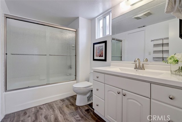 1704 Haynes Lane, Redondo Beach, California 90278, 3 Bedrooms Bedrooms, ,2 BathroomsBathrooms,Residential,Sold,Haynes,SB19142803