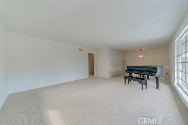 6208 Lochvale Drive, Rancho Palos Verdes, California 90275, 4 Bedrooms Bedrooms, ,1 BathroomBathrooms,Residential,Sold,Lochvale,DW18052841