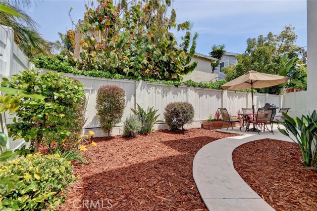 2305 Pullman Lane, Redondo Beach, California 90278, 4 Bedrooms Bedrooms, ,2 BathroomsBathrooms,Residential,Sold,Pullman,SB18109646