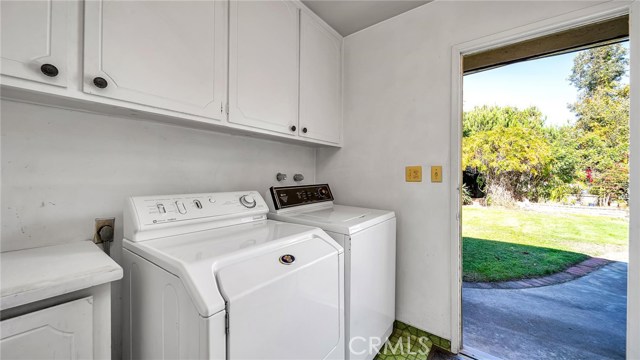 1417 9th Street, Manhattan Beach, California 90266, 3 Bedrooms Bedrooms, ,2 BathroomsBathrooms,Residential,Sold,9th,SB20241717