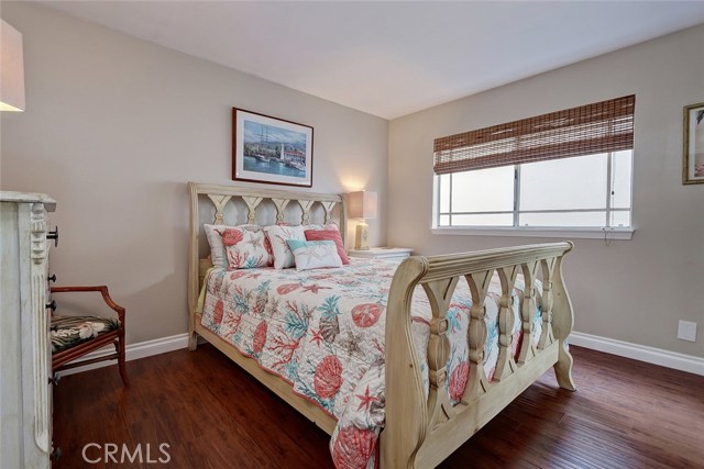 2020 Harriman Lane, Redondo Beach, California 90278, 4 Bedrooms Bedrooms, ,2 BathroomsBathrooms,Residential,Sold,Harriman,SB18263721