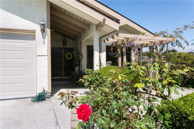 2231 Graham Ave, Redondo Beach, California 90278, 4 Bedrooms Bedrooms, ,3 BathroomsBathrooms,Residential,Sold,Graham Ave,OC17017084