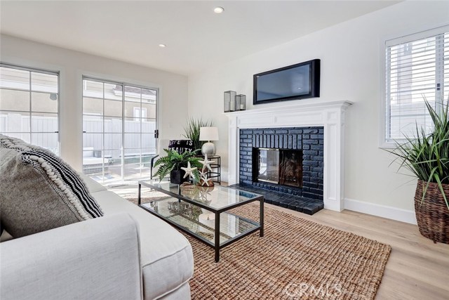 2101 Mackay Lane, Redondo Beach, California 90278, 4 Bedrooms Bedrooms, ,2 BathroomsBathrooms,Residential,Sold,Mackay,SB19016917