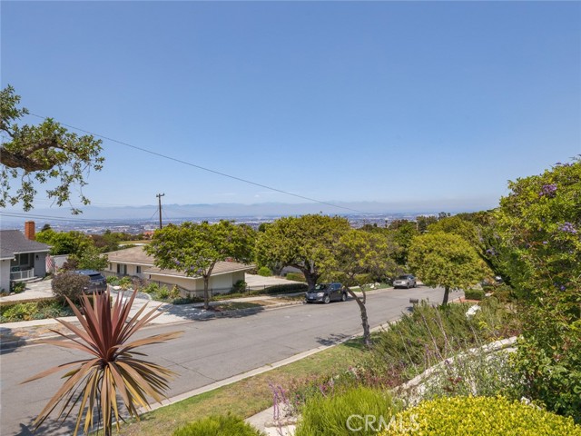 5442 Whitefox Drive, Rancho Palos Verdes, California 90275, 3 Bedrooms Bedrooms, ,2 BathroomsBathrooms,Residential,Sold,Whitefox,WS21156662