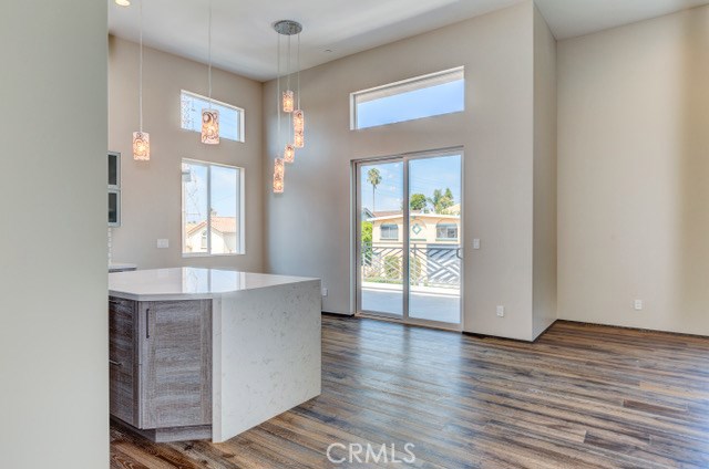 2520 Nelson Avenue, Redondo Beach, California 90278, 4 Bedrooms Bedrooms, ,3 BathroomsBathrooms,Residential,Sold,Nelson,PV17221632
