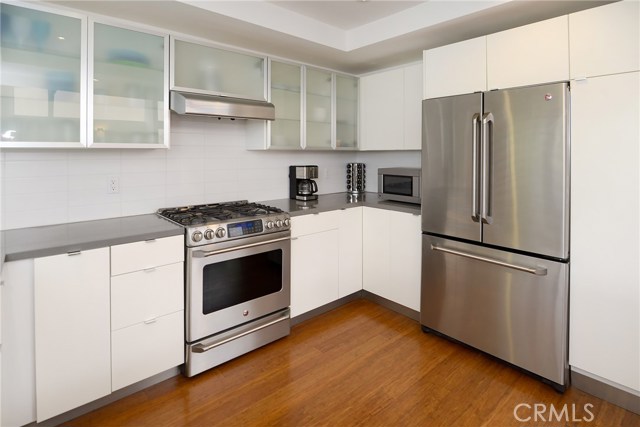 3005 Manhattan Avenue, Hermosa Beach, California 90254, 3 Bedrooms Bedrooms, ,3 BathroomsBathrooms,Residential,Sold,Manhattan,SB18091717