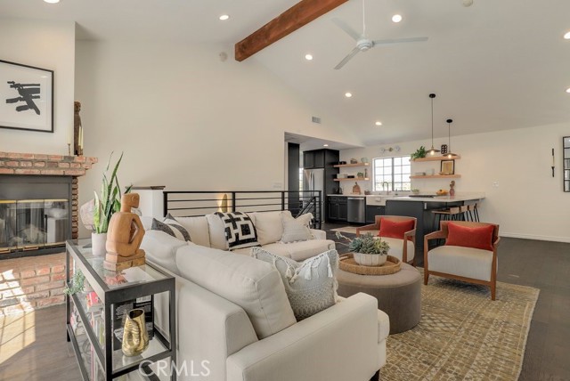 1924 Mathews Avenue, Redondo Beach, California 90278, 3 Bedrooms Bedrooms, ,2 BathroomsBathrooms,Residential,Sold,Mathews,SB21069935