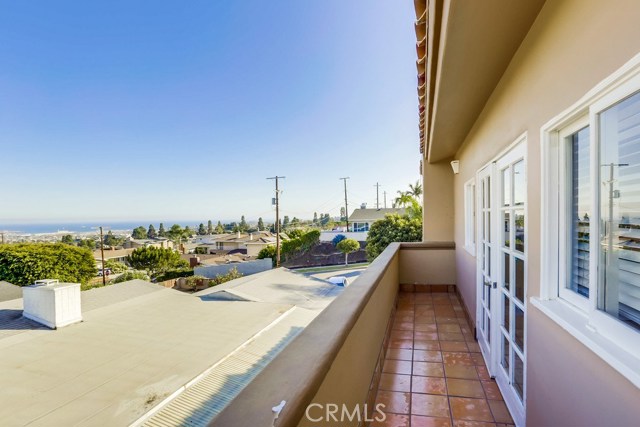 2123 Summerland Street, Rancho Palos Verdes, California 90275, 4 Bedrooms Bedrooms, ,3 BathroomsBathrooms,Residential,Sold,Summerland,SB19248636