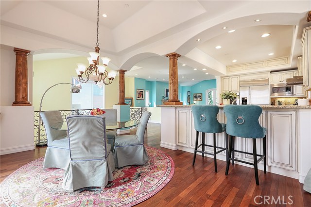 607 Guadalupe Avenue, Redondo Beach, California 90277, 4 Bedrooms Bedrooms, ,4 BathroomsBathrooms,Residential,Sold,Guadalupe,SB19155656