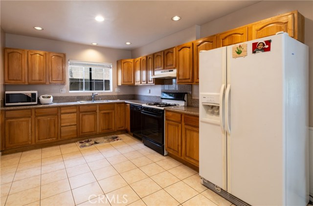 2103 Perry Avenue, Redondo Beach, California 90278, 3 Bedrooms Bedrooms, ,3 BathroomsBathrooms,Residential,Sold,Perry,SB19103144