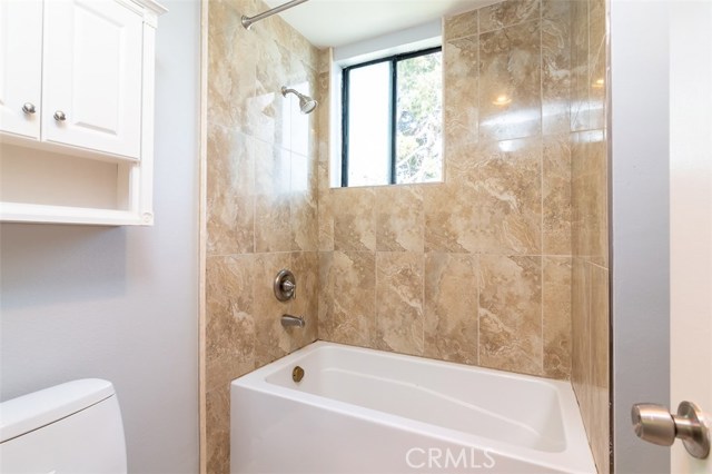 431 Broadway, Redondo Beach, California 90277, 3 Bedrooms Bedrooms, ,2 BathroomsBathrooms,Residential,Sold,Broadway,SB18158409