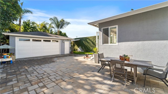 1906 Nelson Avenue, Redondo Beach, California 90278, 3 Bedrooms Bedrooms, ,2 BathroomsBathrooms,Residential,Sold,Nelson,SB21009016