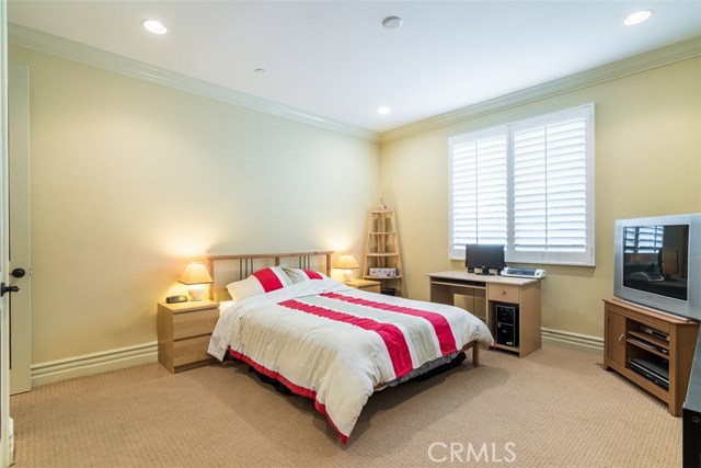 2104 Rindge Lane, Redondo Beach, California 90278, 4 Bedrooms Bedrooms, ,3 BathroomsBathrooms,Residential,Sold,Rindge,PV17261981