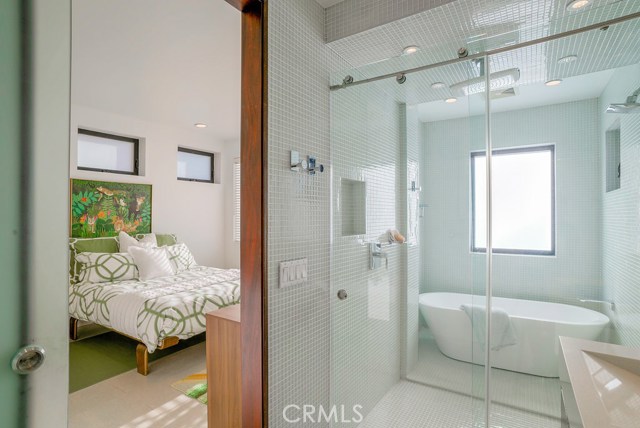 1504 Monterey, Hermosa Beach, California 90254, 3 Bedrooms Bedrooms, ,3 BathroomsBathrooms,Residential,Sold,Monterey,SB18059436