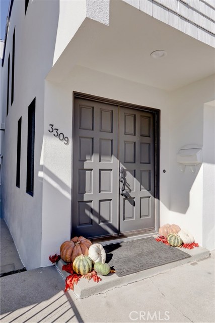 3309 Vista Drive, Manhattan Beach, California 90266, 3 Bedrooms Bedrooms, ,2 BathroomsBathrooms,Residential,Sold,Vista,SB20212351