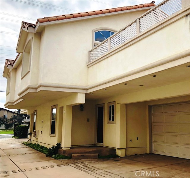 2515 Rockefeller Lane, Redondo Beach, California 90278, 4 Bedrooms Bedrooms, ,2 BathroomsBathrooms,Residential,Sold,Rockefeller,SB18268622