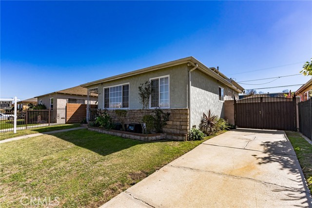3 Bed Home for Sale in Compton, California