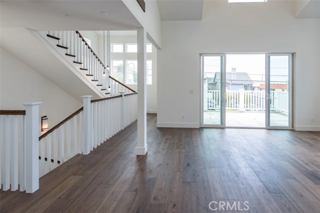 223 Lucia, Redondo Beach, California 90277, 4 Bedrooms Bedrooms, ,3 BathroomsBathrooms,Residential,Sold,Lucia,SB18143397