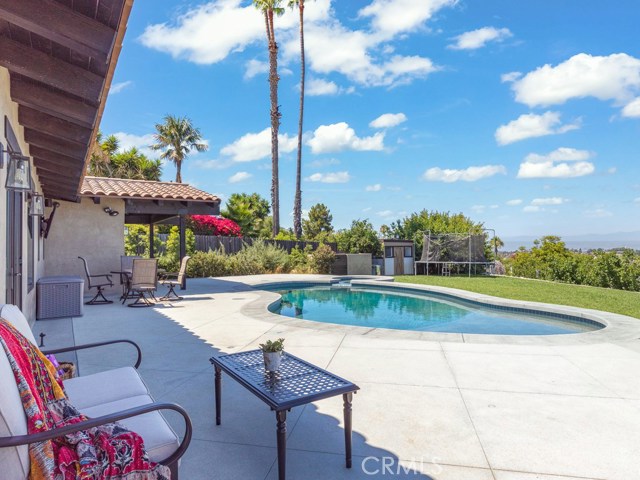 99 Rockinghorse Road, Rancho Palos Verdes, California 90275, 5 Bedrooms Bedrooms, ,3 BathroomsBathrooms,Residential,Sold,Rockinghorse,PV20149825