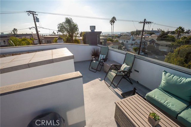2030 Prospect Avenue, Hermosa Beach, California 90254, 3 Bedrooms Bedrooms, ,3 BathroomsBathrooms,Residential,Sold,Prospect,SB20202137