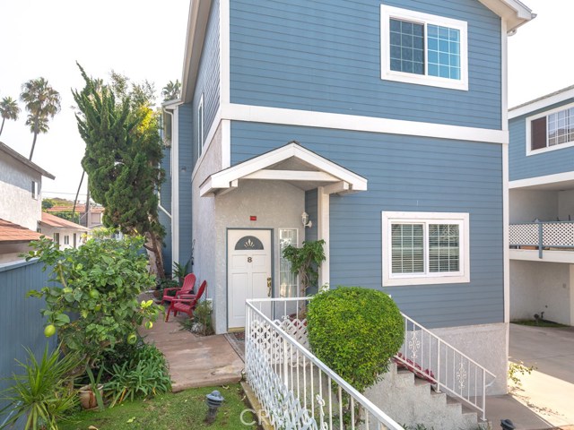 607 Beryl Street, Redondo Beach, California 90277, 4 Bedrooms Bedrooms, ,2 BathroomsBathrooms,Residential,Sold,Beryl,SB18256925
