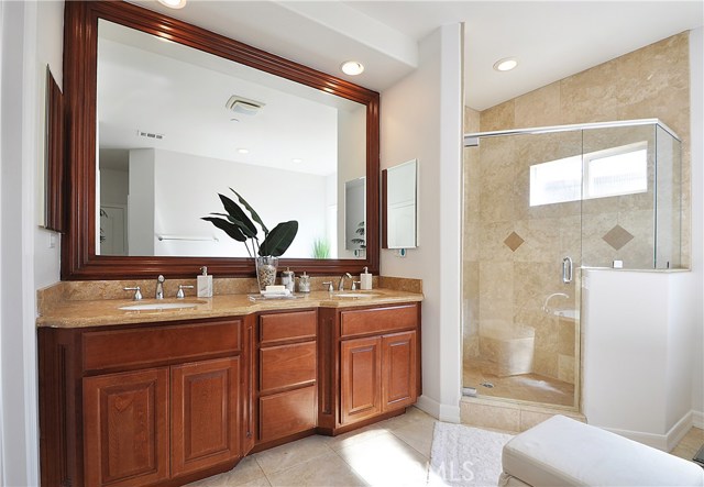 2218 Curtis Avenue, Redondo Beach, California 90278, 4 Bedrooms Bedrooms, ,2 BathroomsBathrooms,Residential,Sold,Curtis,PV19054508